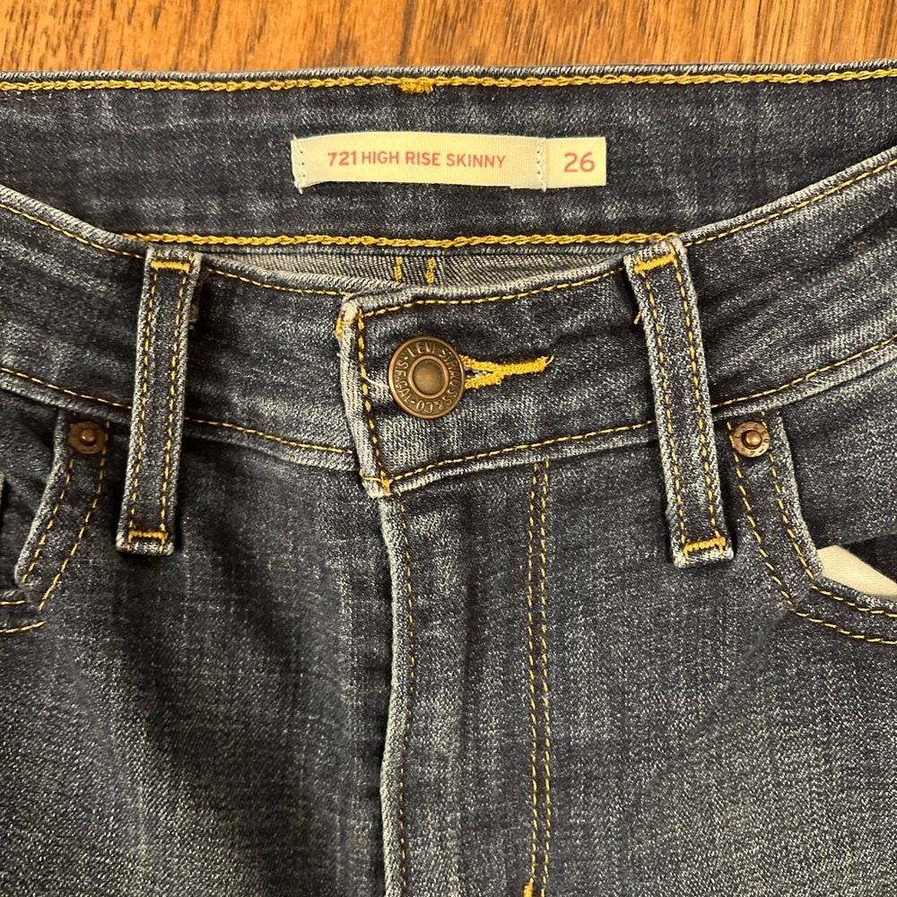 Levi's High-rise Skinny Jeans 26 x30 - Picture 10 of 10